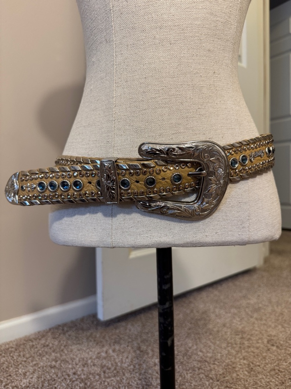 Kippys Swarovski Crystal Leather Belt